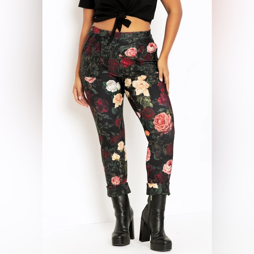 Blackmilk Dark Roses Cuffed Pants ~ LIMITED Size Large or medium